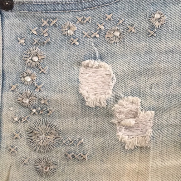 Light Blue Short - Picture 4 of 9